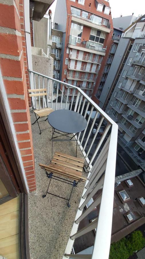 Appartement Met Zeezicht Op Het Van Bunnenplein Knokke-Heist Exterior photo
